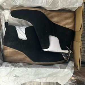 Toms kallie platform